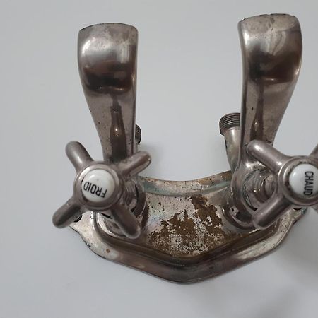 فندق La Grange Des Blins Jouy  الغرفة الصورة
